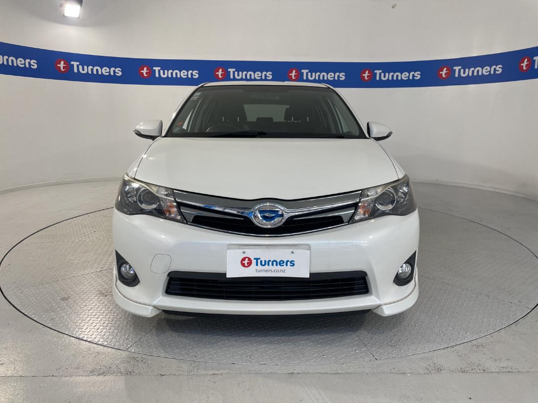 Photo '2' of Toyota Corolla Photo '2' of Toyota Corolla