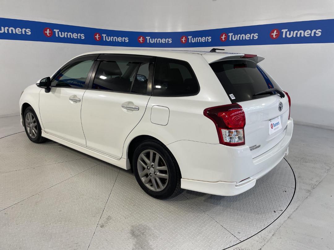 Photo '5' of Toyota Corolla Photo '5' of Toyota Corolla