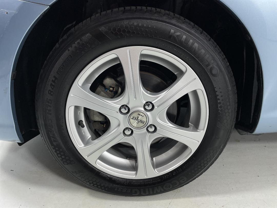 Photo '10' of Toyota Corolla