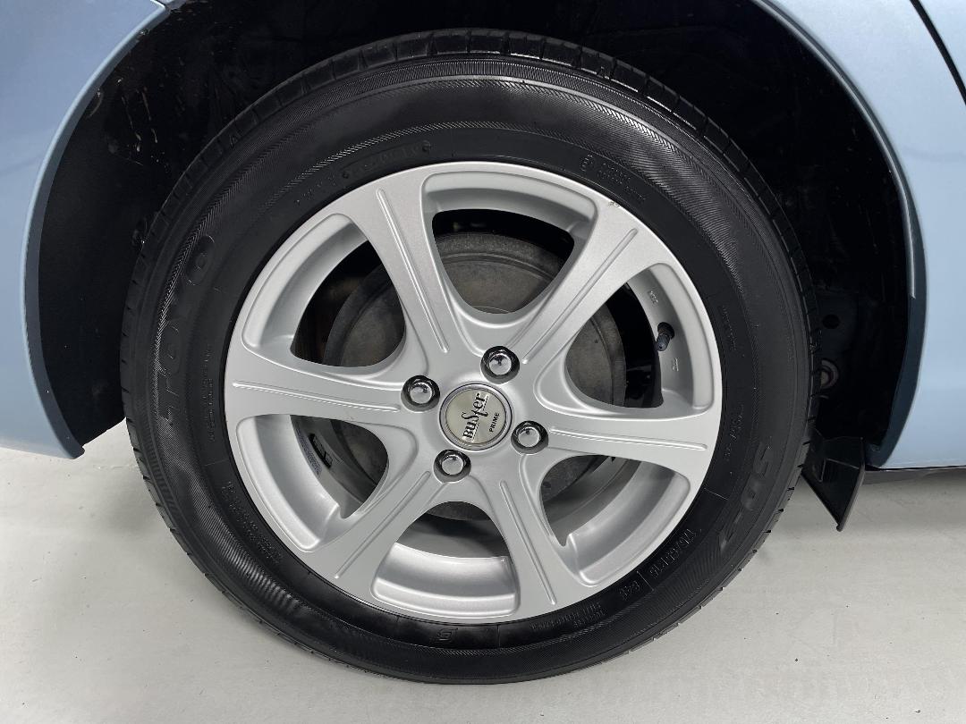 Photo '12' of Toyota Corolla