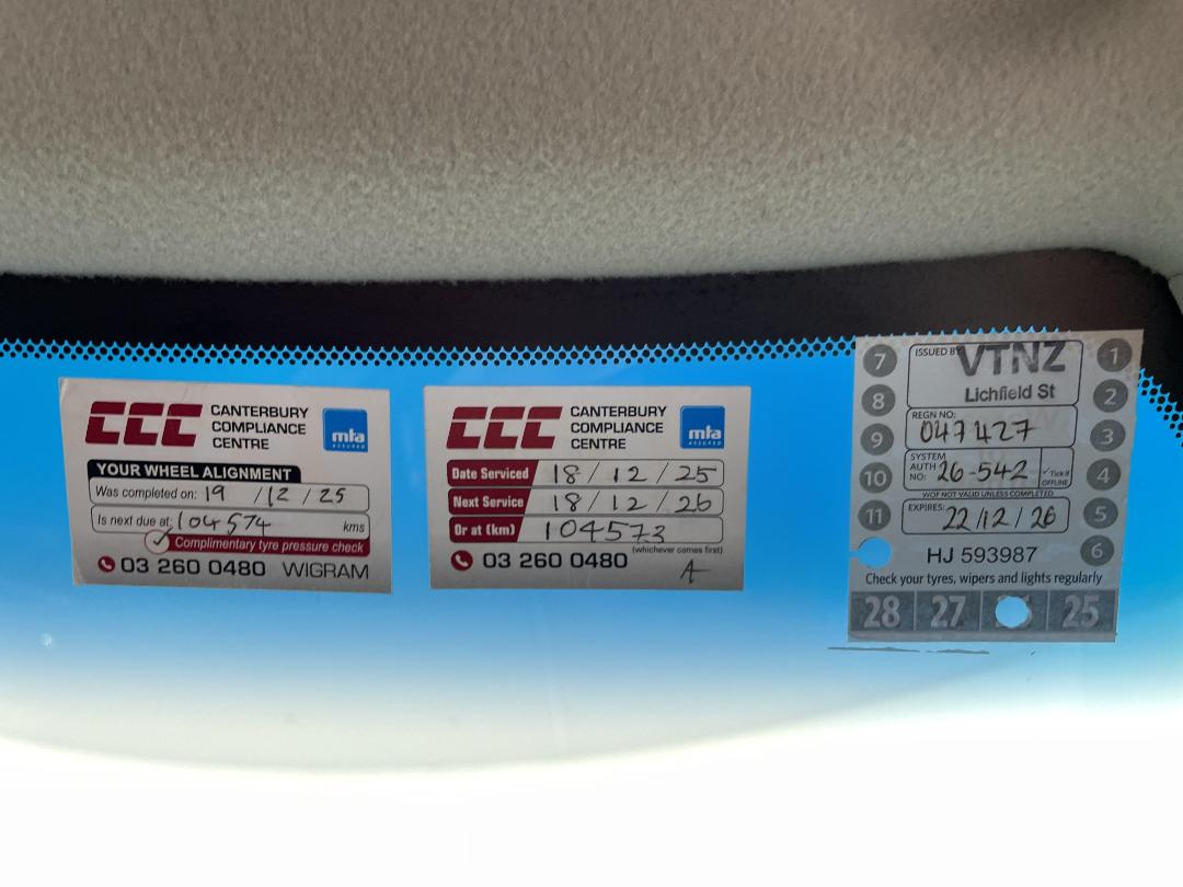 Photo '28' of Toyota Corolla