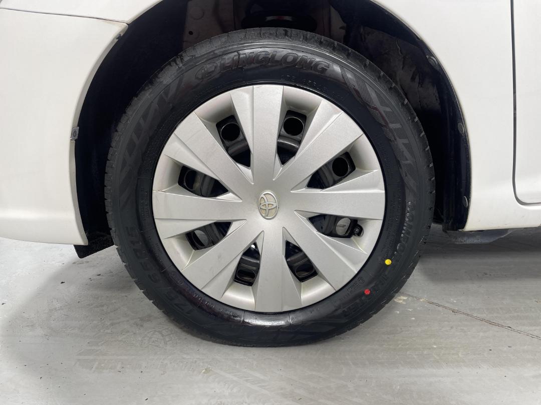 Photo '10' of Toyota Corolla