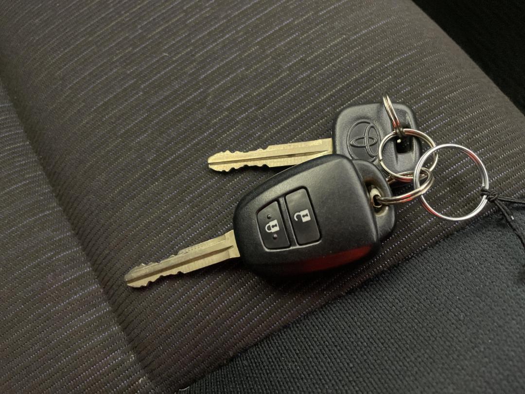 Photo '22' of Toyota Corolla