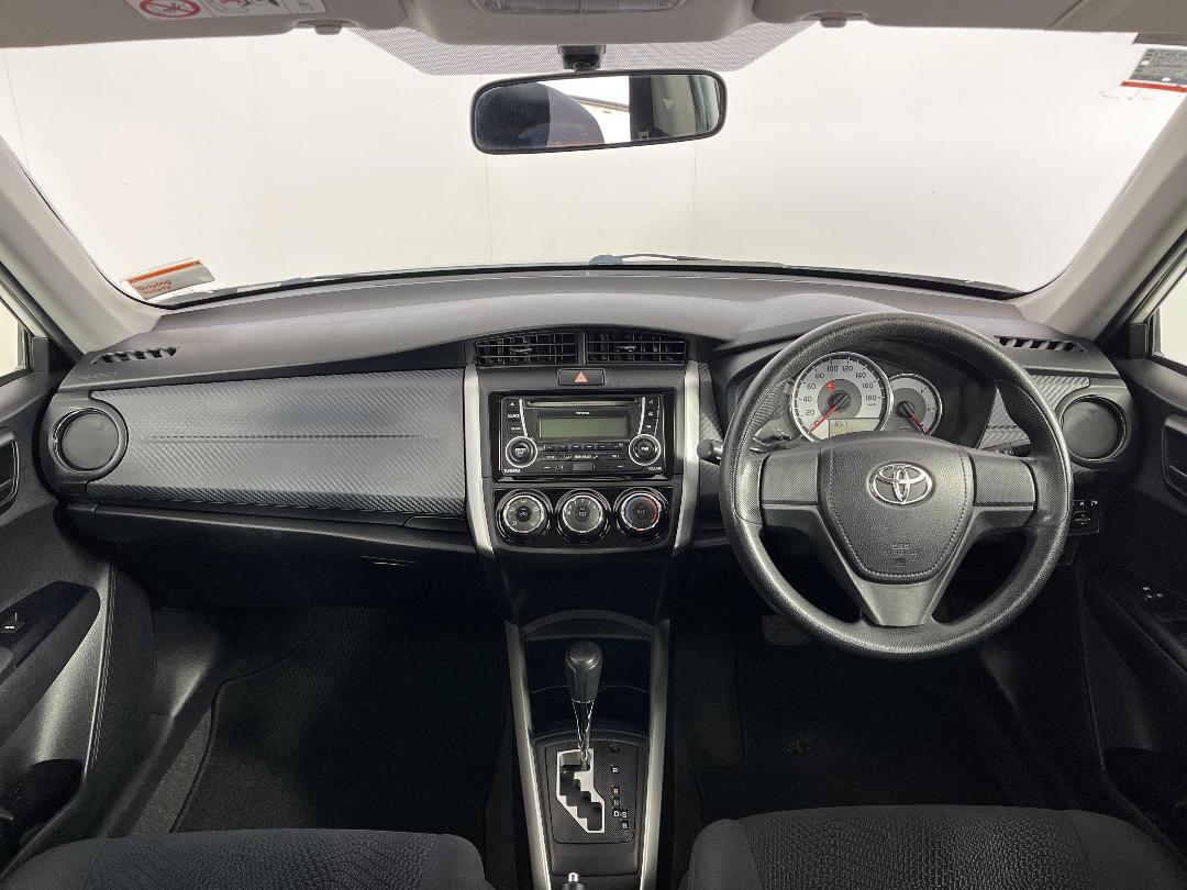 Photo '17' of Toyota Corolla