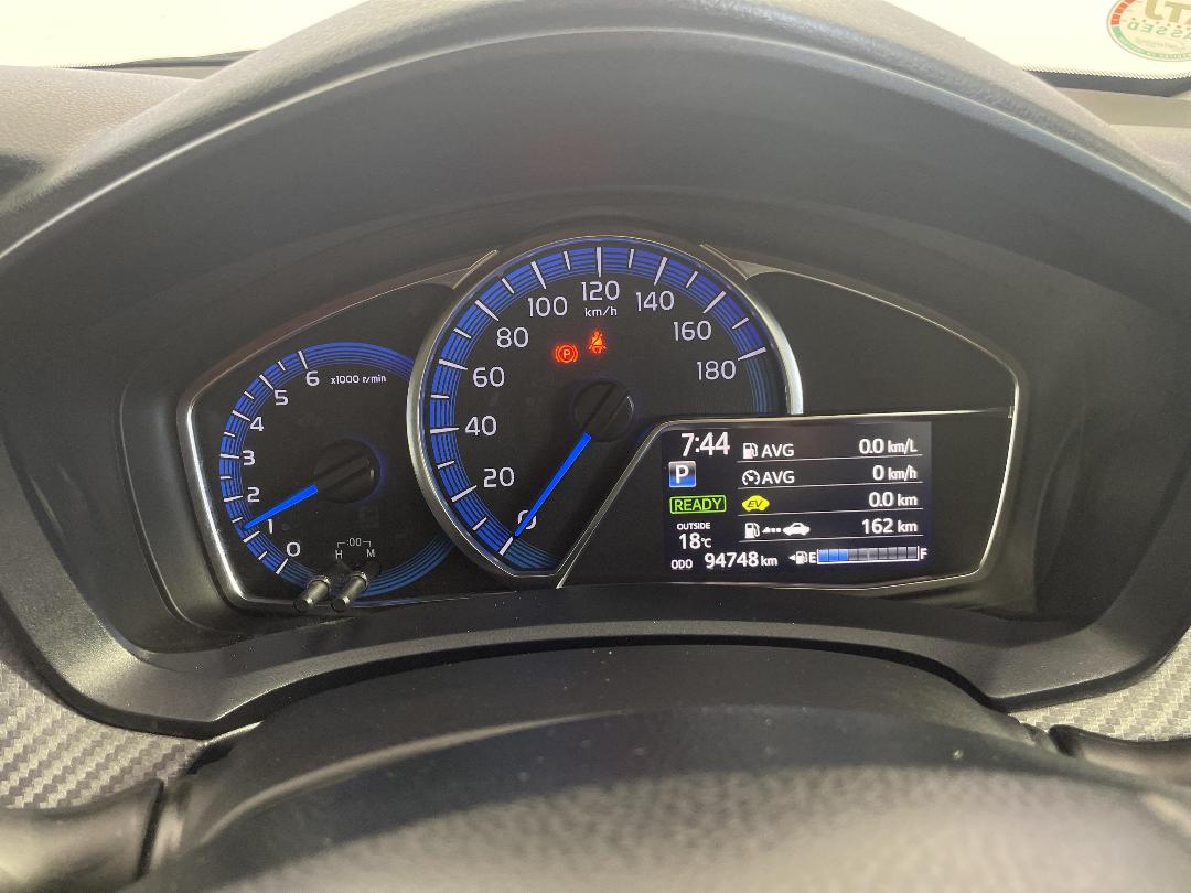 Photo '21' of Toyota Corolla