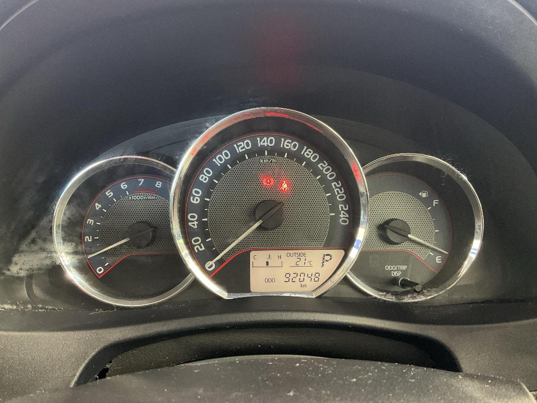 Photo '21' of Toyota Corolla Photo '21' of Toyota Corolla