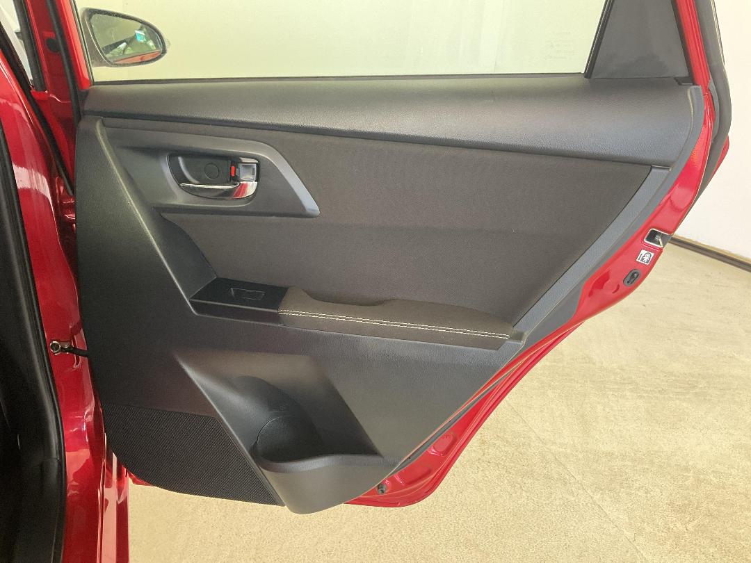 Photo '19' of Toyota Corolla Photo '19' of Toyota Corolla