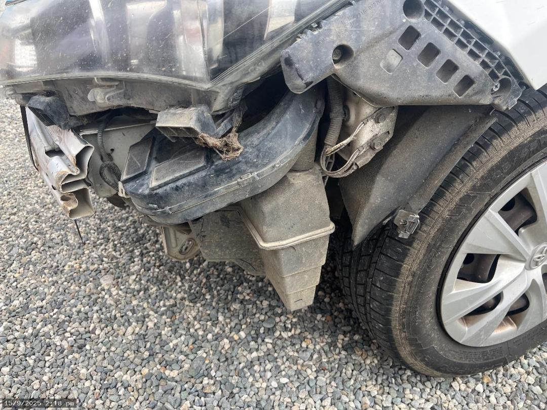 Photo '10' of Toyota Corolla GX Photo '10' of Toyota Corolla GX