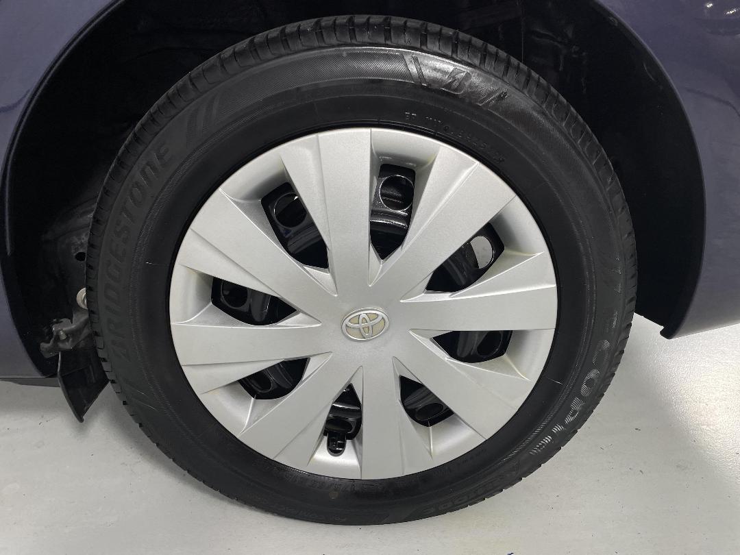 Photo '11' of Toyota Corolla