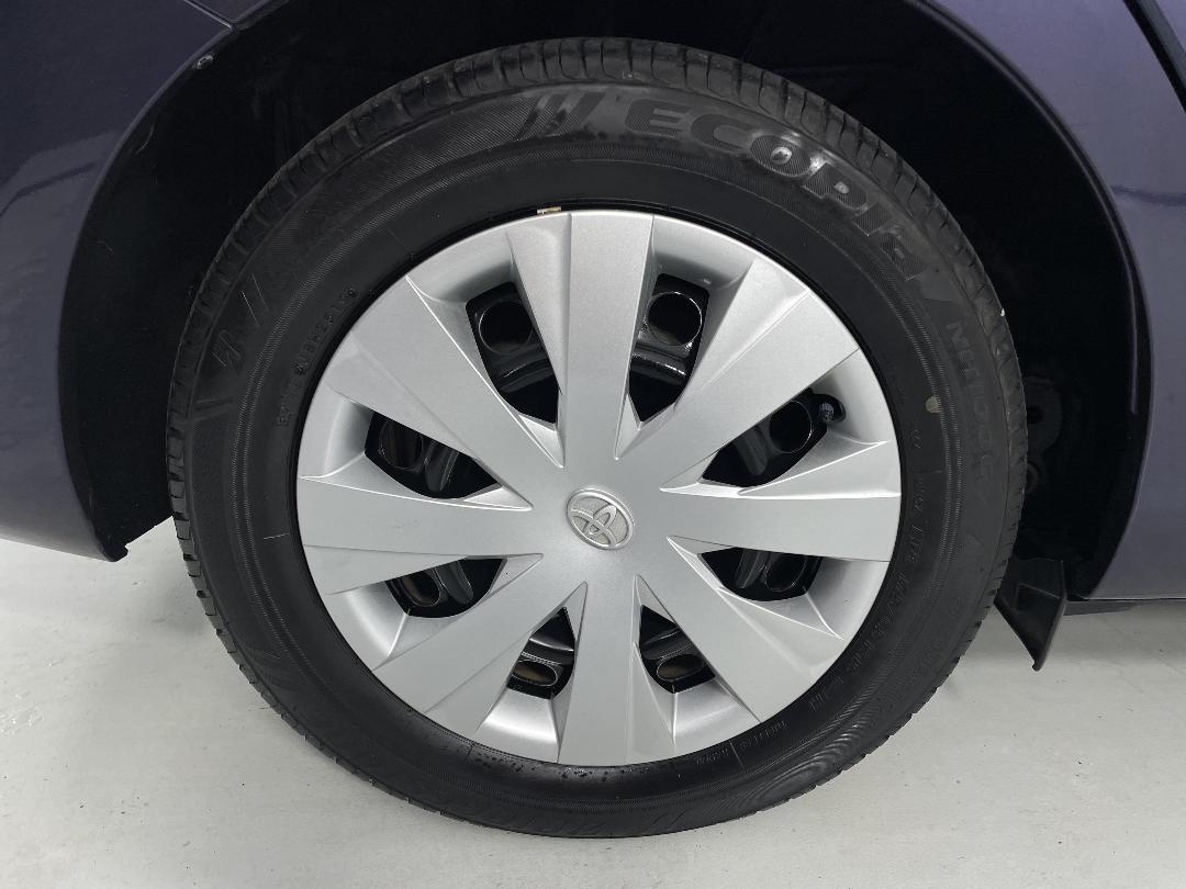 Photo '12' of Toyota Corolla