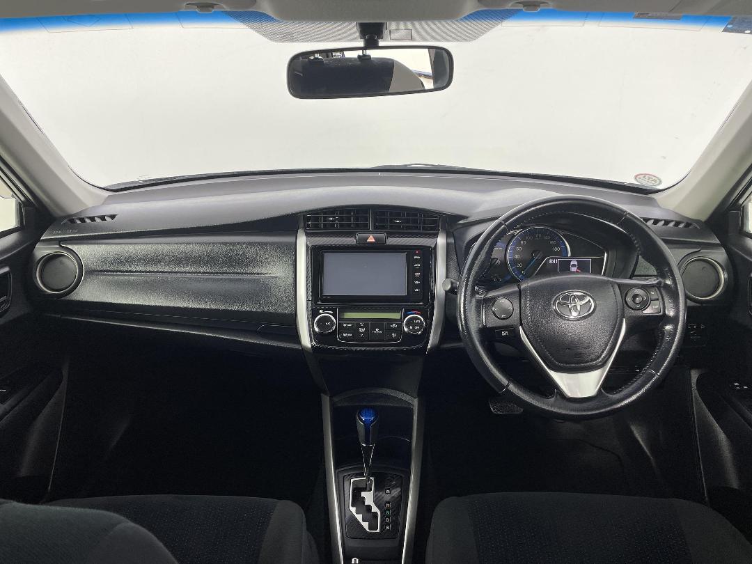 Photo '17' of Toyota Corolla