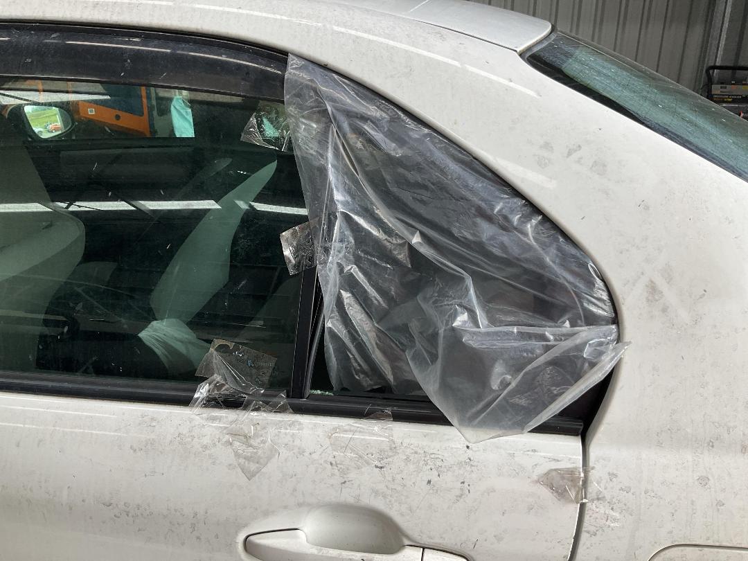 Photo '13' of Toyota Corolla Axio Hybird