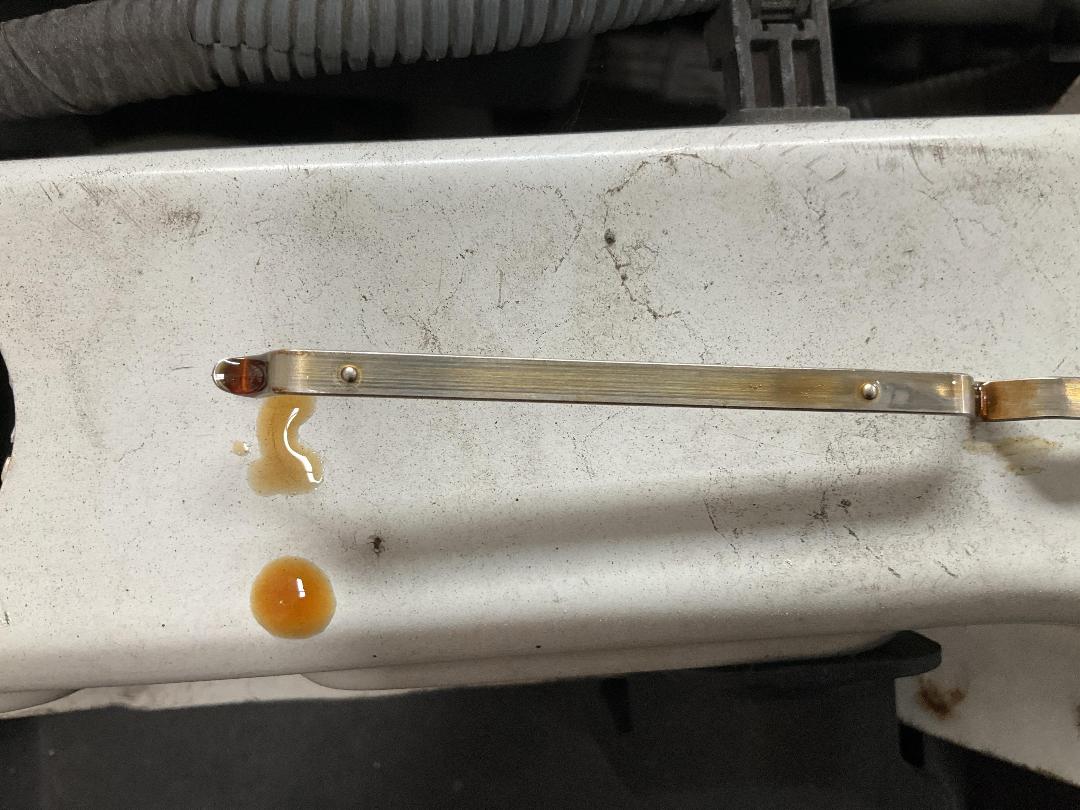 Photo '21' of Toyota Corolla Axio Hybird