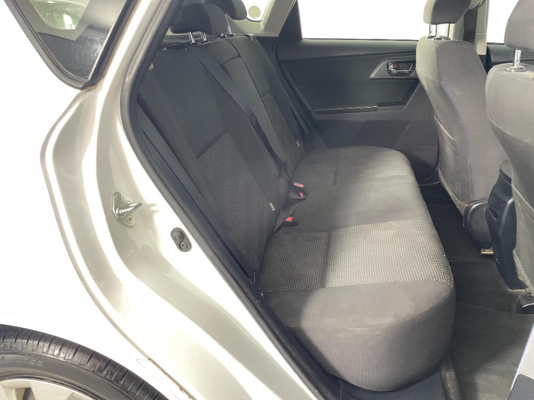 Photo '20' of Toyota Corolla