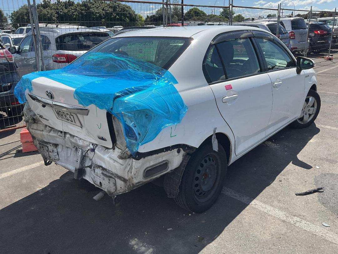 Photo '4' of Toyota Corolla Axio Photo '4' of Toyota Corolla Axio