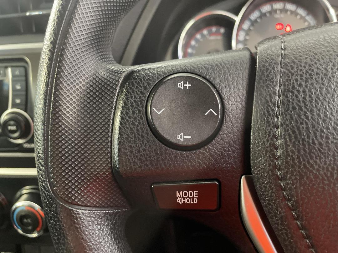 Photo '25' of Toyota Corolla Photo '25' of Toyota Corolla