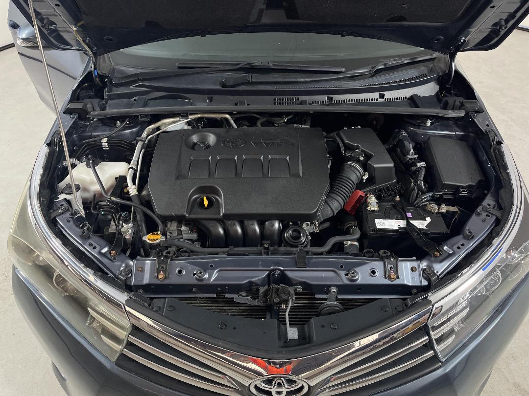 Photo '13' of Toyota Corolla