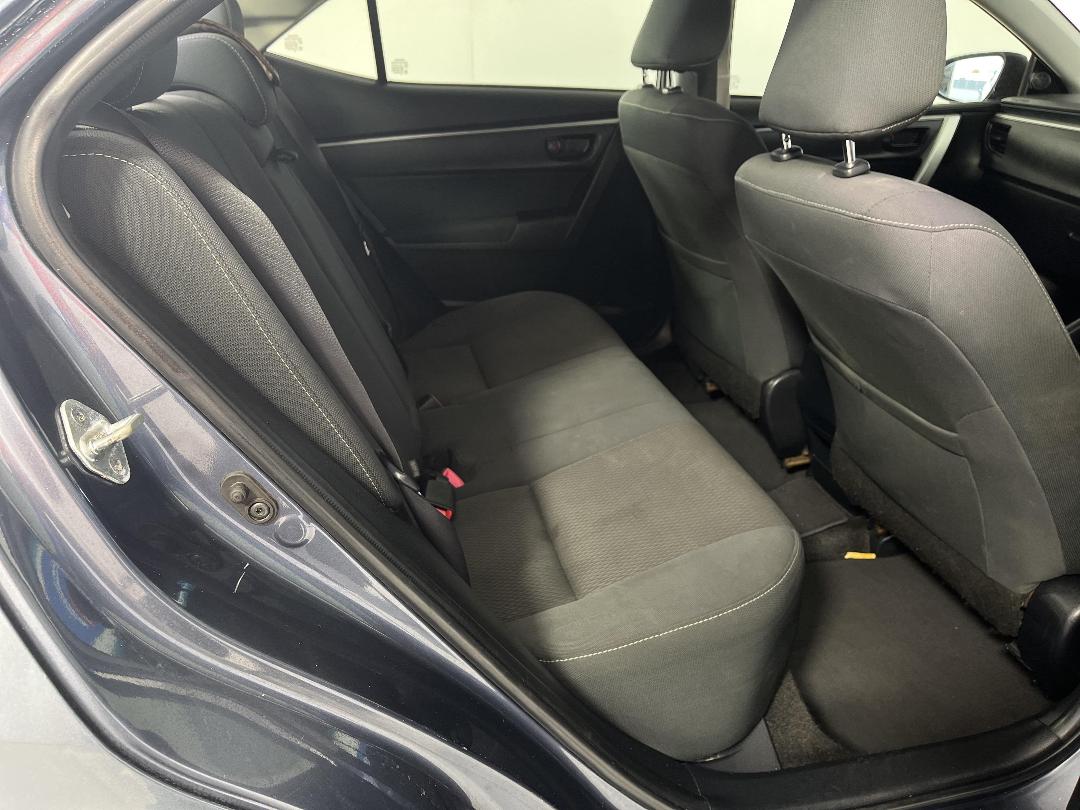 Photo '20' of Toyota Corolla