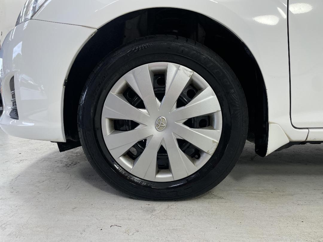 Photo '10' of Toyota Corolla