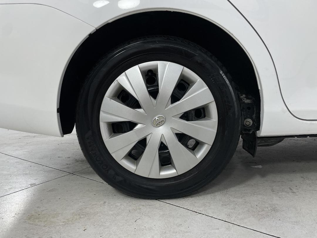 Photo '12' of Toyota Corolla