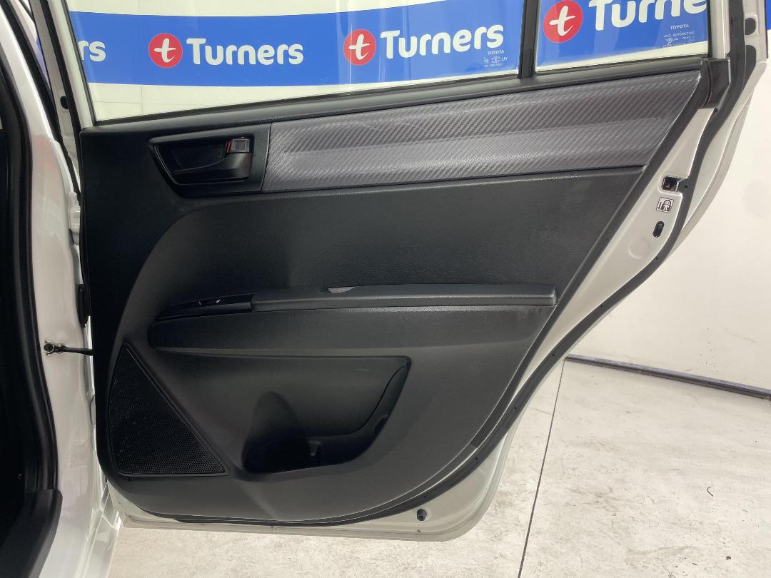 Photo '19' of Toyota Corolla