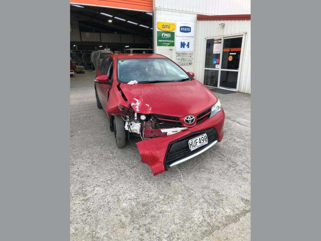 Photo '3' of Toyota Corolla GX Photo '3' of Toyota Corolla GX