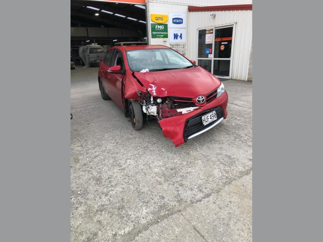 Photo '10' of Toyota Corolla GX Photo '10' of Toyota Corolla GX