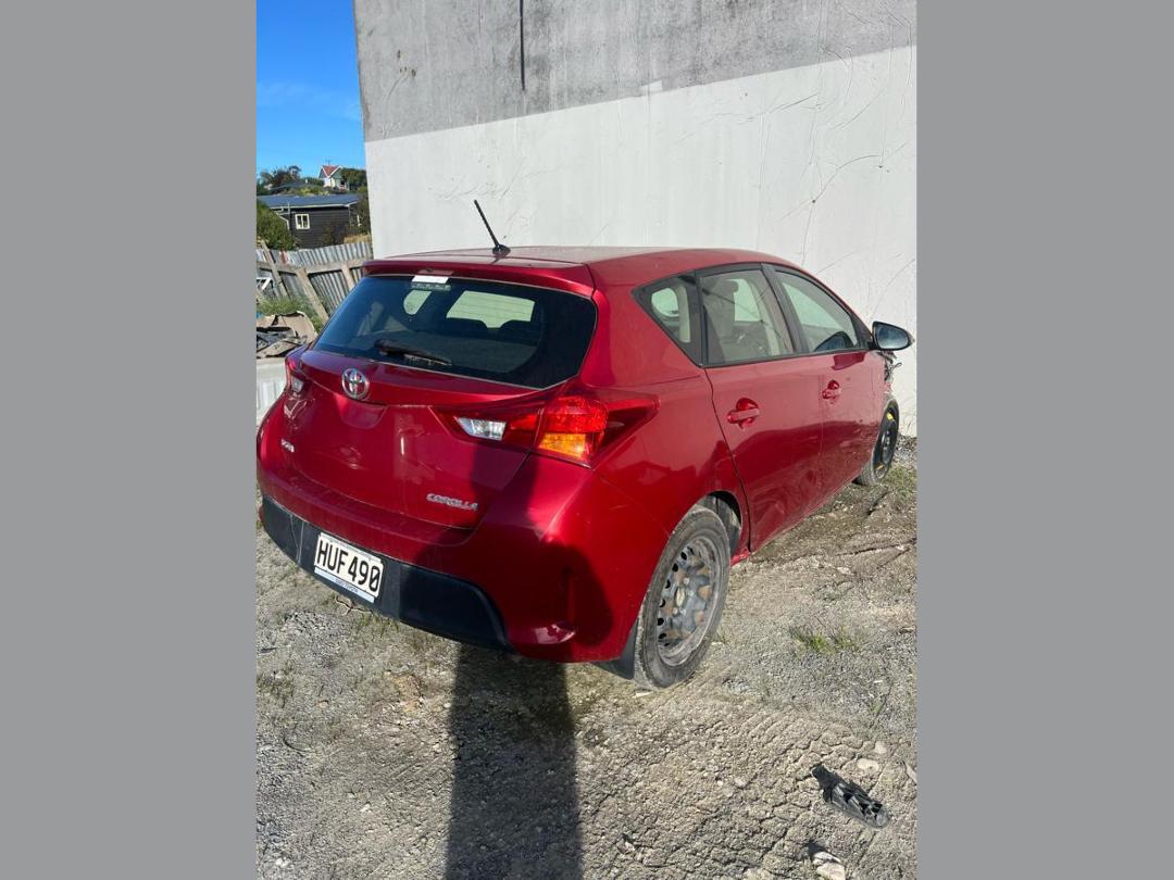 Photo '28' of Toyota Corolla GX Photo '28' of Toyota Corolla GX