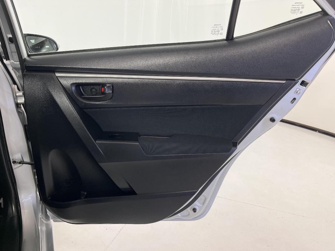 Photo '19' of Toyota Corolla