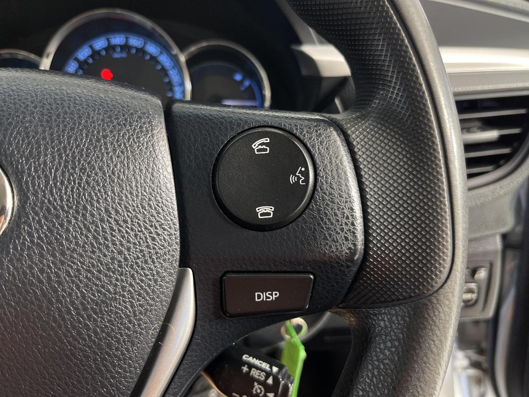 Photo '23' of Toyota Corolla