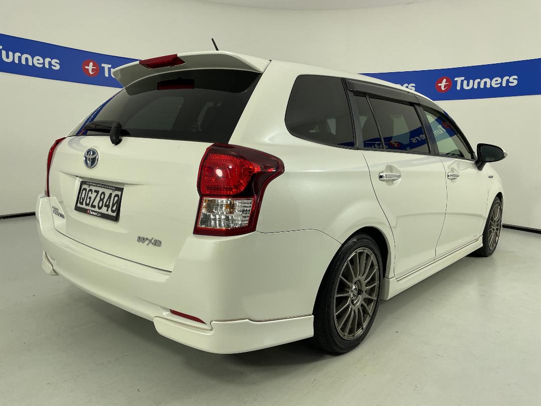 Photo '7' of Toyota Corolla Photo '7' of Toyota Corolla