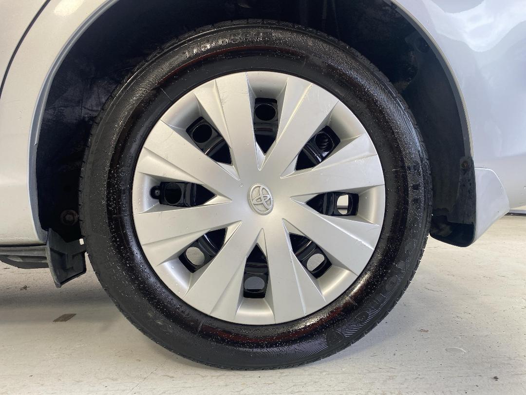 Photo '11' of Toyota Corolla