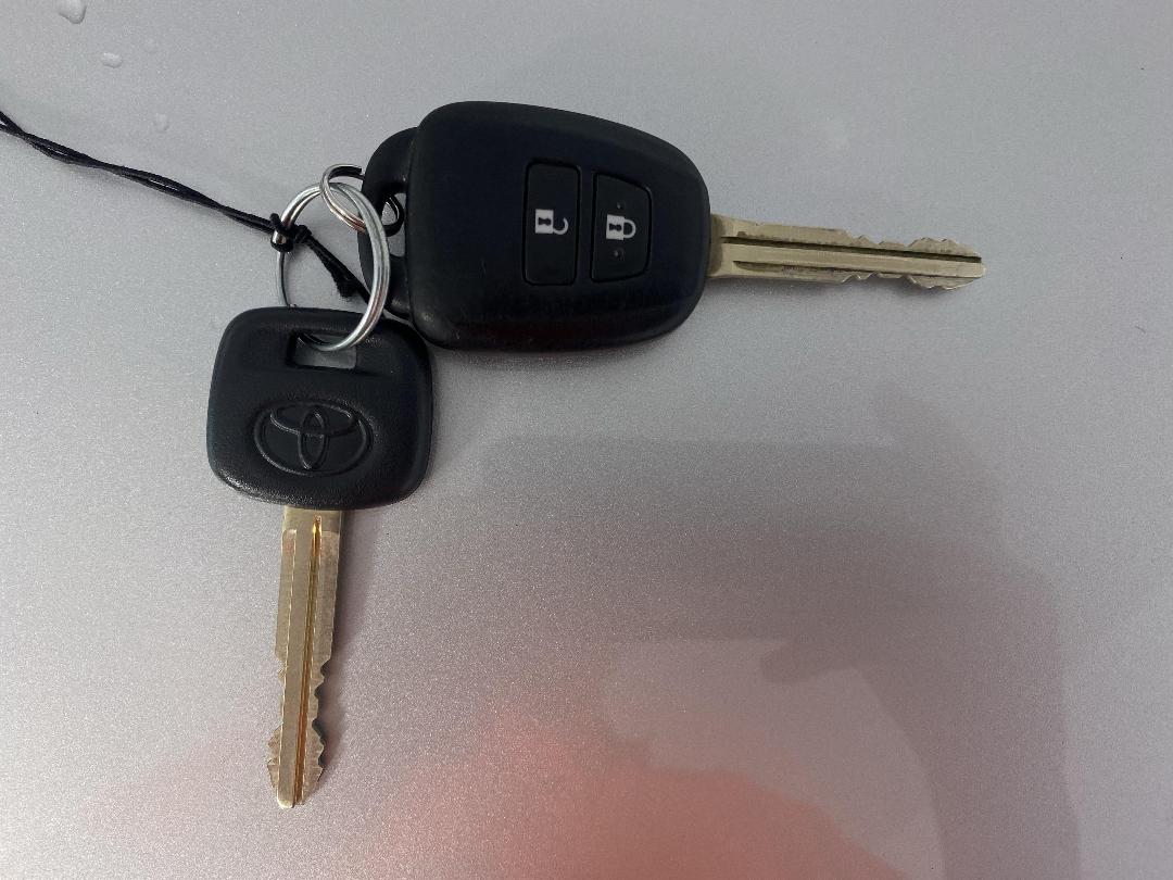 Photo '22' of Toyota Corolla