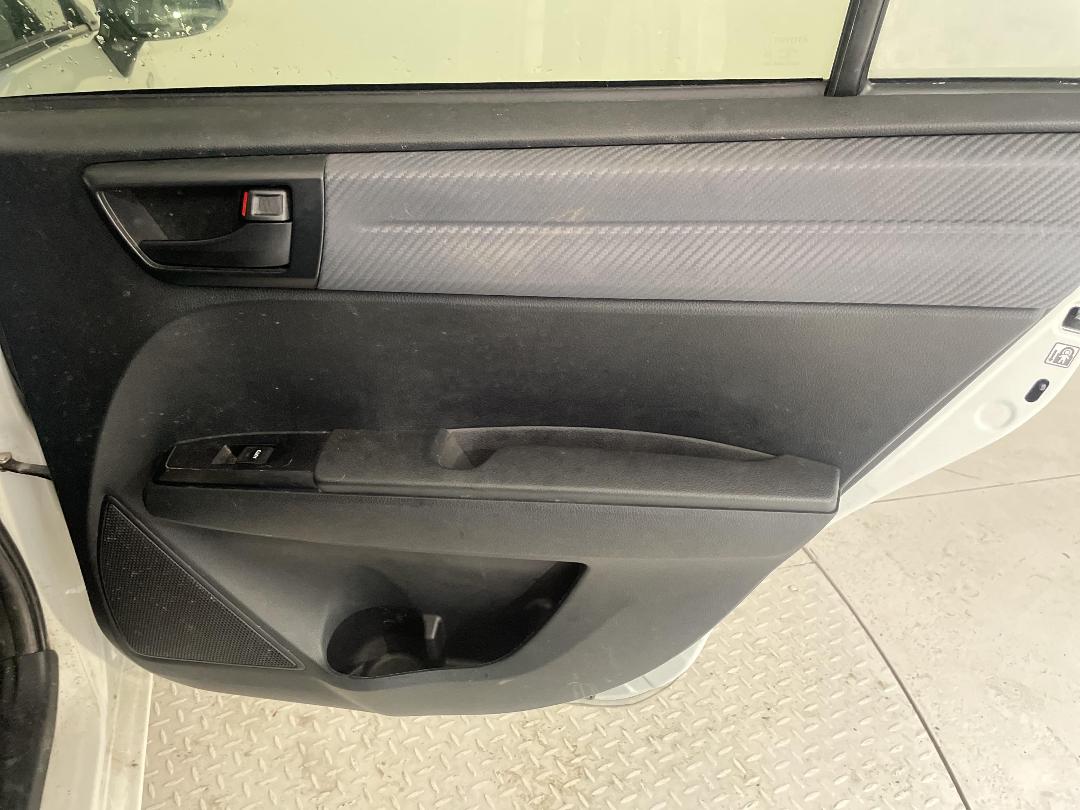 Photo '19' of Toyota Corolla