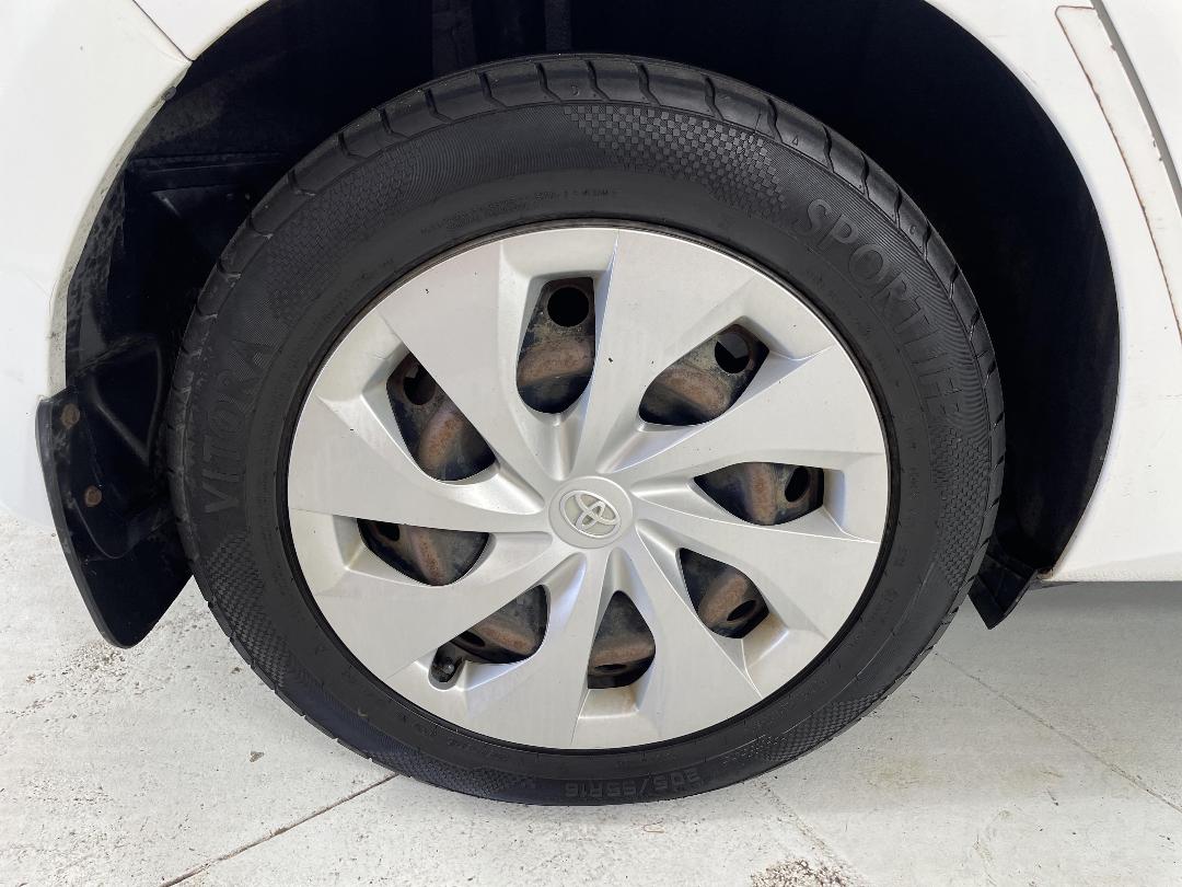 Photo '12' of Toyota Corolla Photo '12' of Toyota Corolla