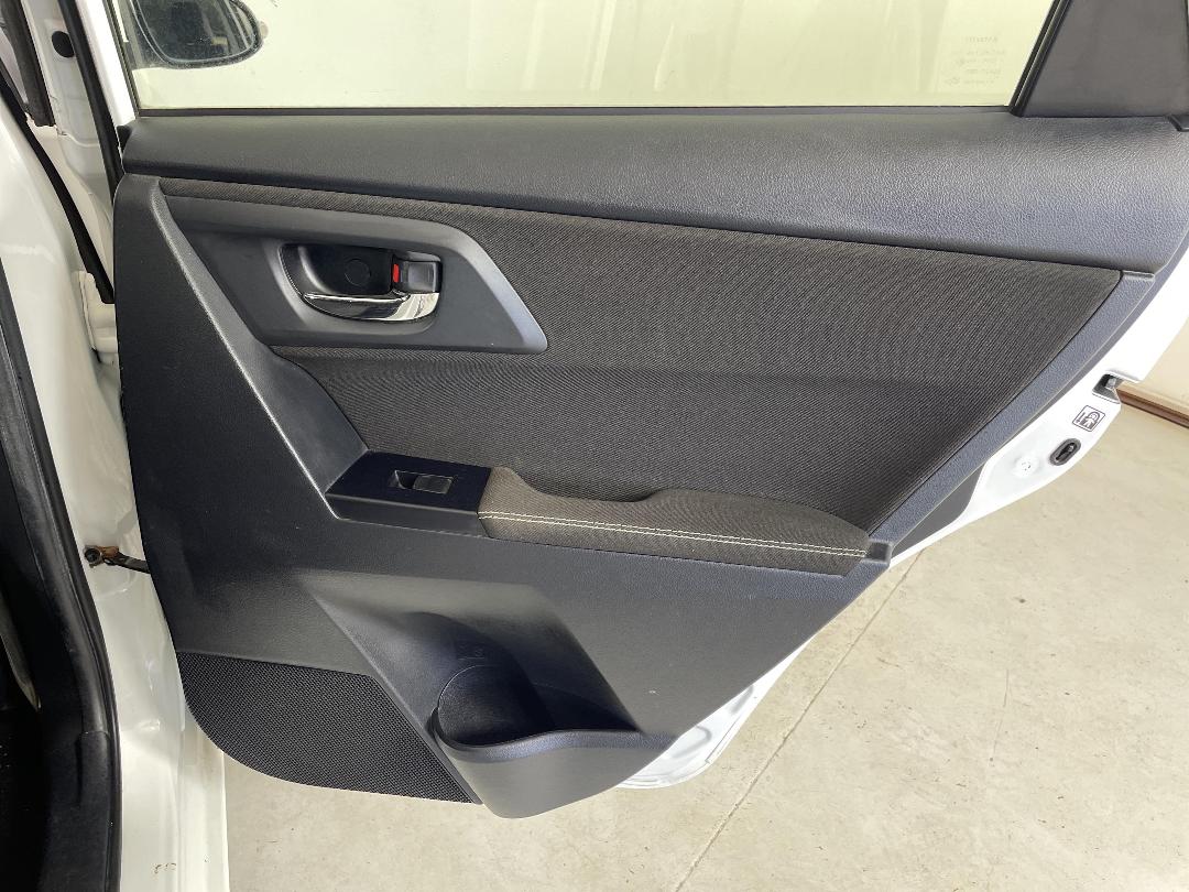 Photo '19' of Toyota Corolla Photo '19' of Toyota Corolla