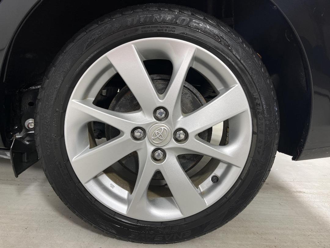 Photo '11' of Toyota Corolla