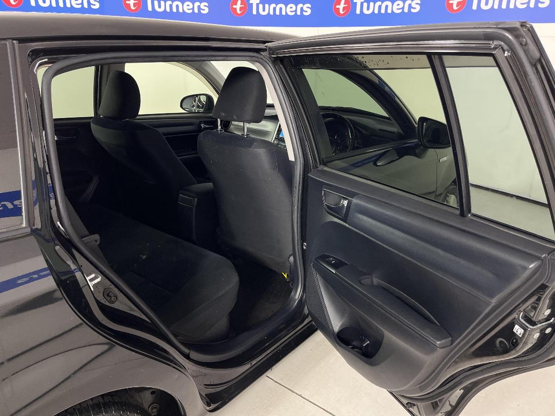 Photo '19' of Toyota Corolla