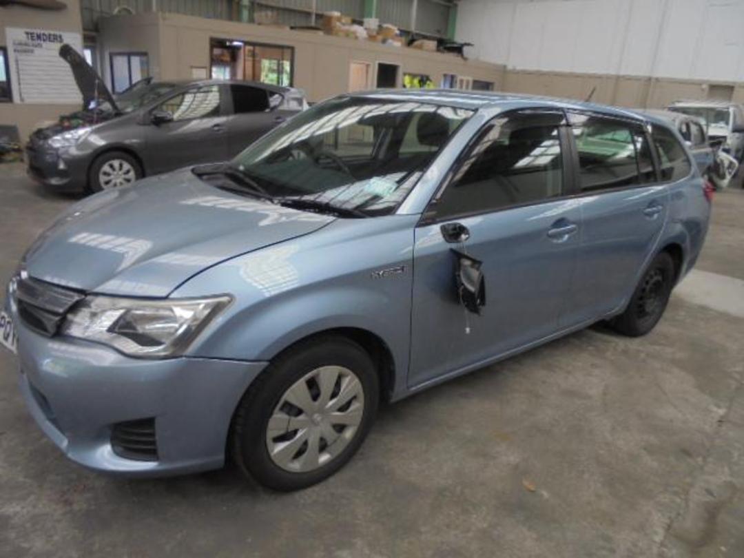 Photo '3' of Toyota Corolla Fielder Photo '3' of Toyota Corolla Fielder