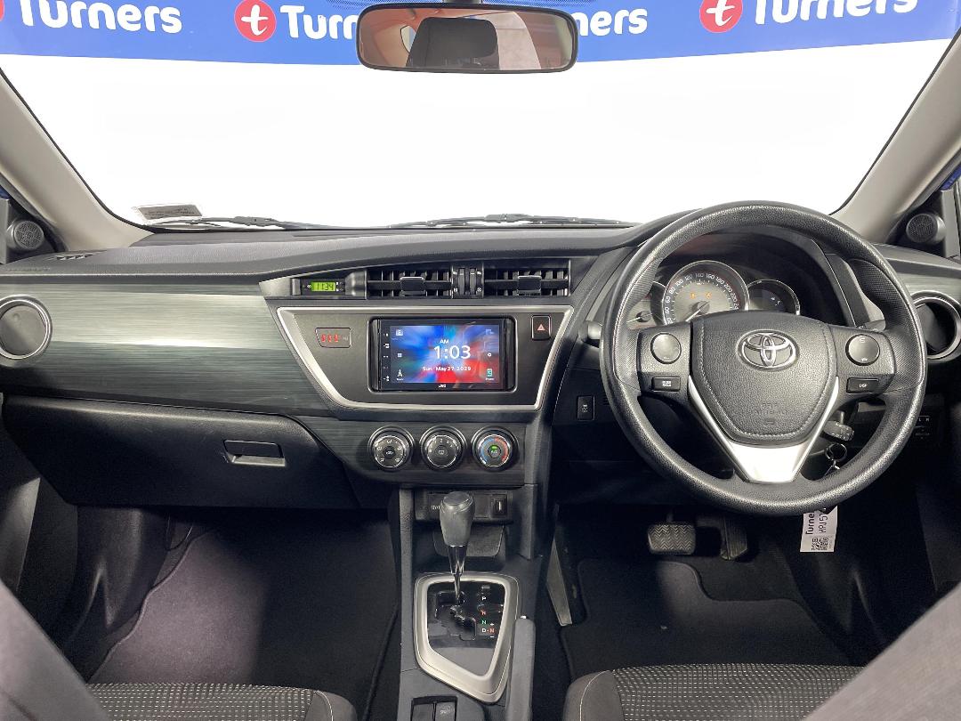 Photo '17' of Toyota Corolla