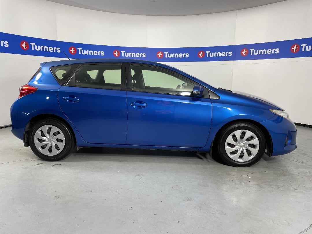 Photo '23' of Toyota Corolla