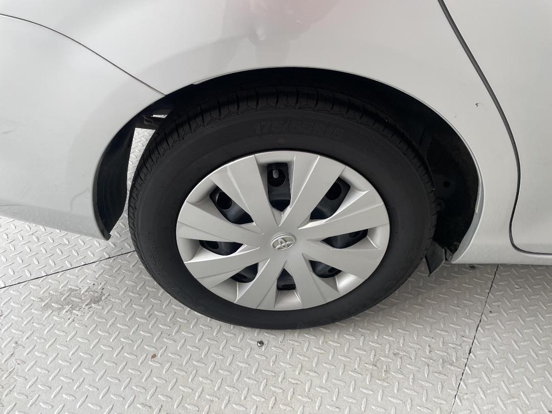 Photo '12' of Toyota Corolla