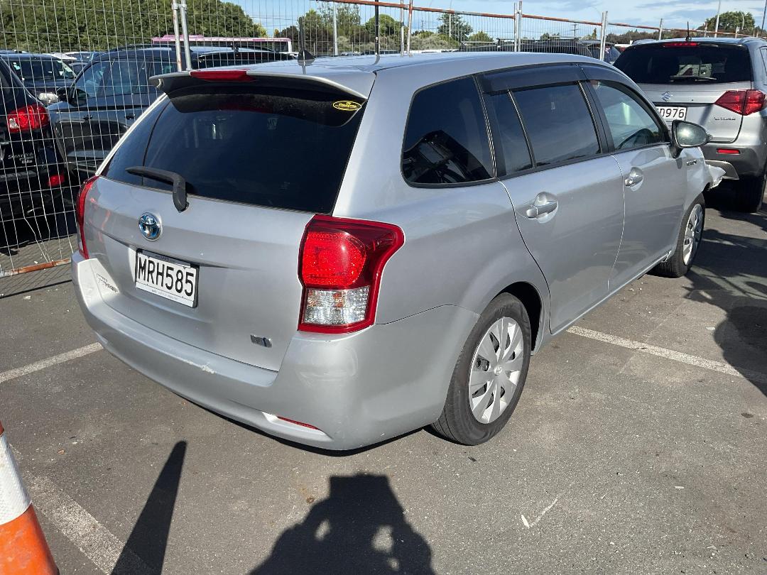 Photo '4' of Toyota Corolla Fielder Photo '4' of Toyota Corolla Fielder