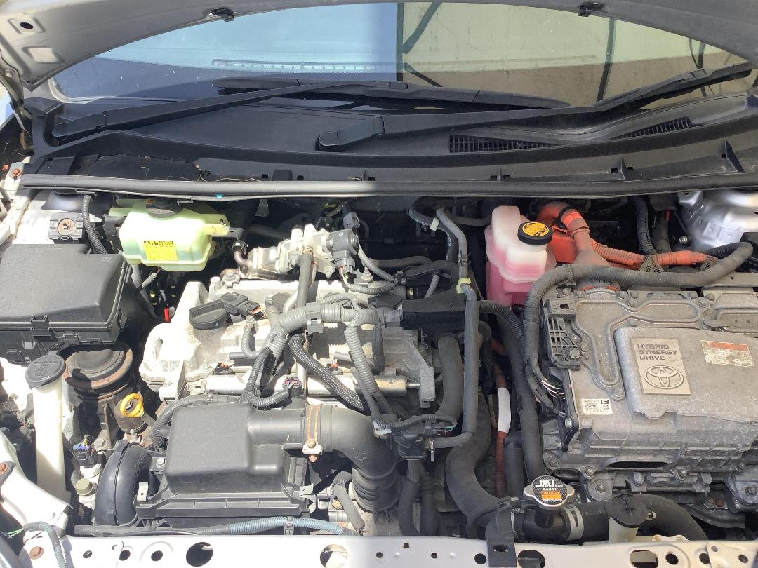 Photo '11' of Toyota Corolla Fielder Hybrid Photo '11' of Toyota Corolla Fielder Hybrid