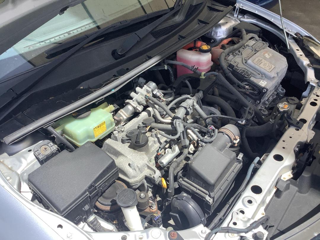 Photo '13' of Toyota Corolla Fielder Hybrid Photo '13' of Toyota Corolla Fielder Hybrid