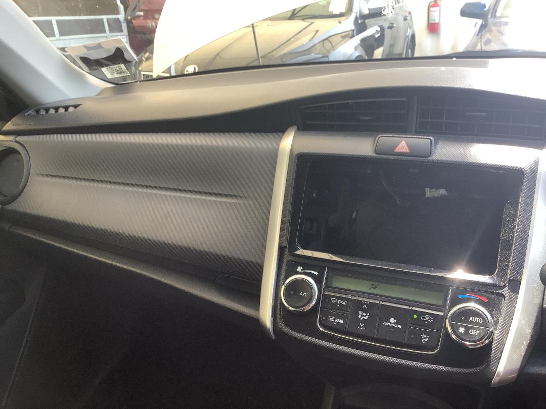 Photo '17' of Toyota Corolla Fielder Hybrid Photo '17' of Toyota Corolla Fielder Hybrid