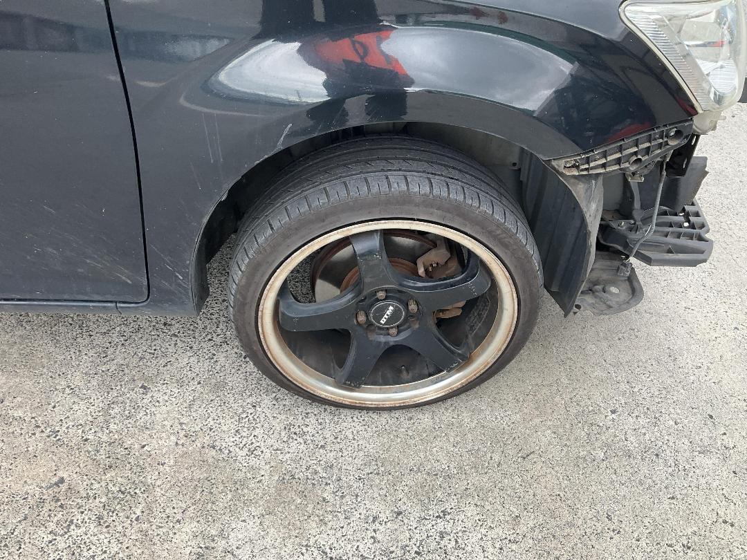 Photo '2' of Toyota Corolla Fielder