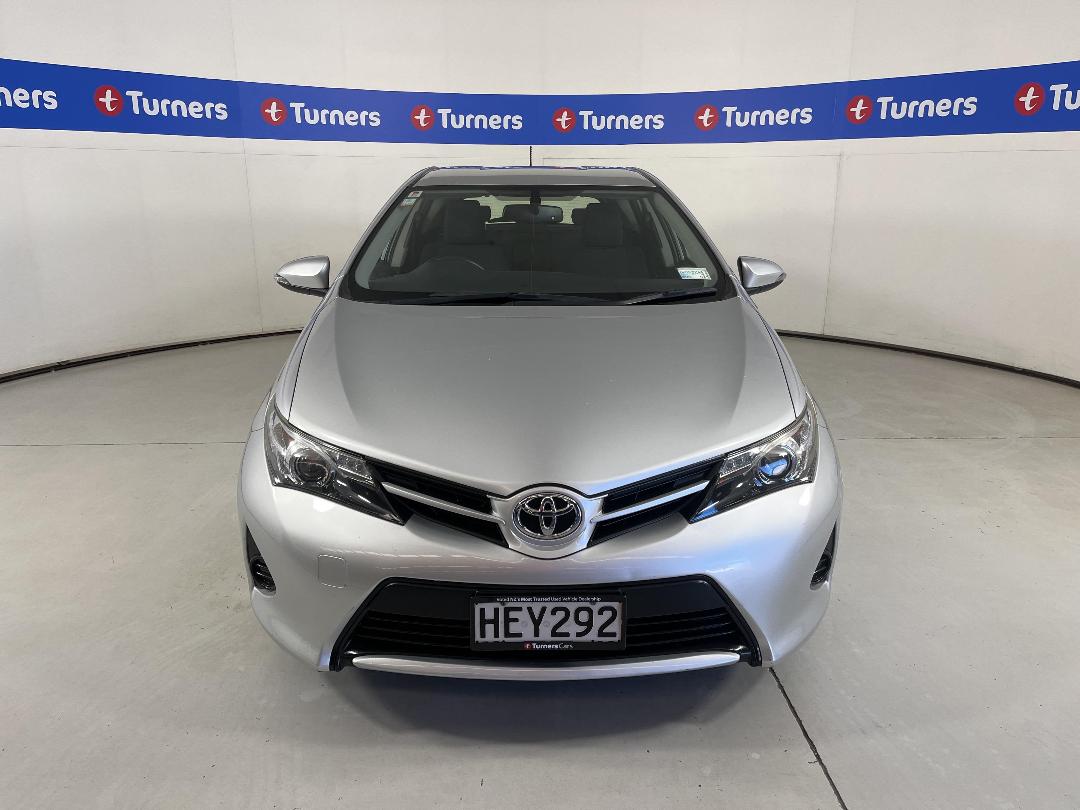 Photo '2' of Toyota Corolla