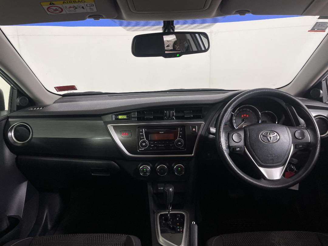 Photo '17' of Toyota Corolla