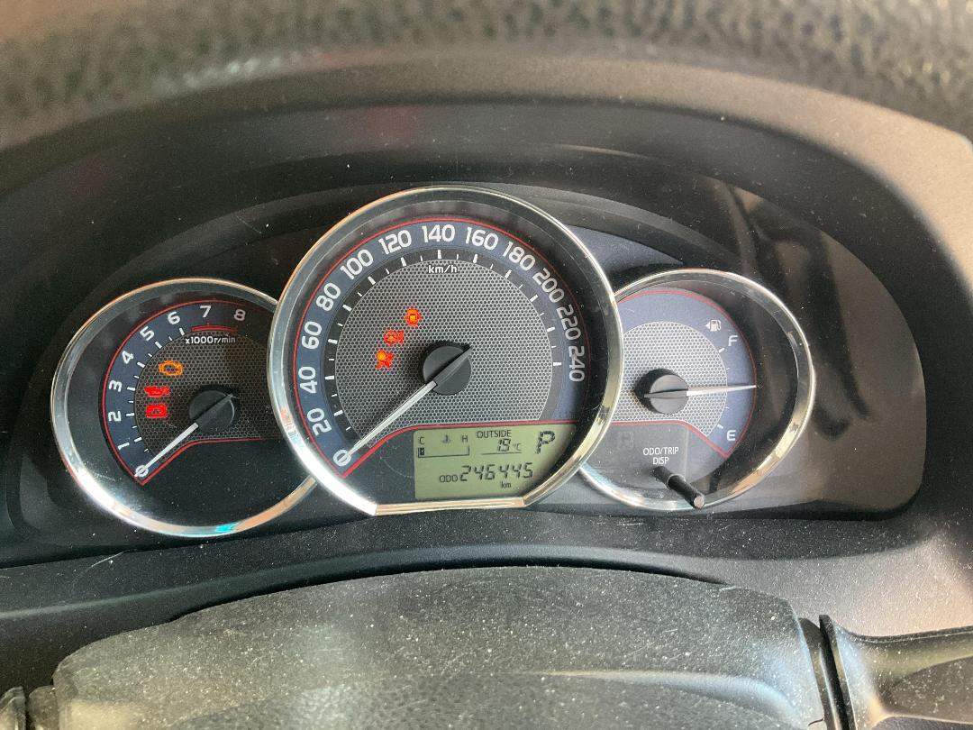 Photo '8' of Toyota Corolla GX